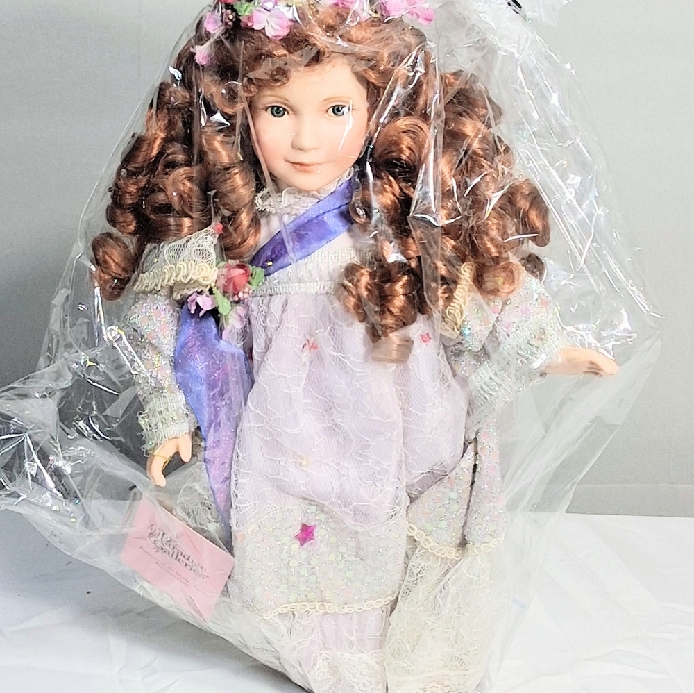 Paradise Galleries Patricia Rose "Princess of Patience" 14" Porcelain Doll